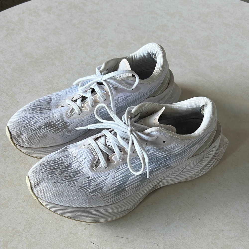 White Athletic men's Shoes